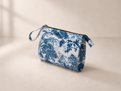 Mia Mor tote bag interior view — padded laptop sleeve, organised pockets and dog carry compartment