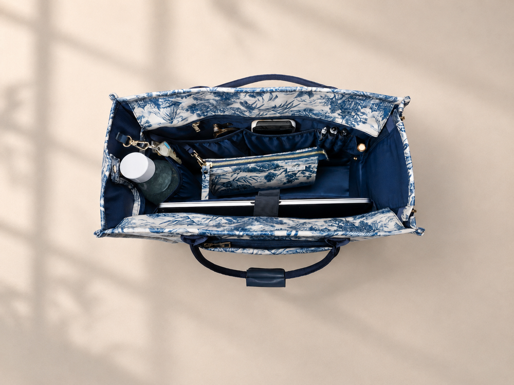 Mia Mor tote with winter lining — cosy plush lining for colder weather comfort